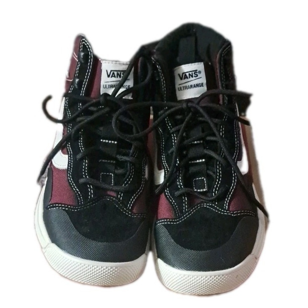 VANS UltraRange Exo Hi MTE, Mens Sz 8, Womens 9.5 Port Royale Maroon Black White